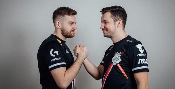 德州扑克锦标赛：解析“泡沫期（Bubble）”最常见的三个毁灭性错误。（德州扑克锦标赛泡沫期：三大常见致命错误解析）