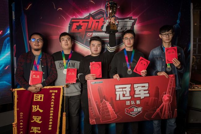 什么是“剥削性打法”？面对一个永远不弃牌的对手，你该如何调整？（剥削性打法解读：如何调整以对抗永不弃牌的对手？）
