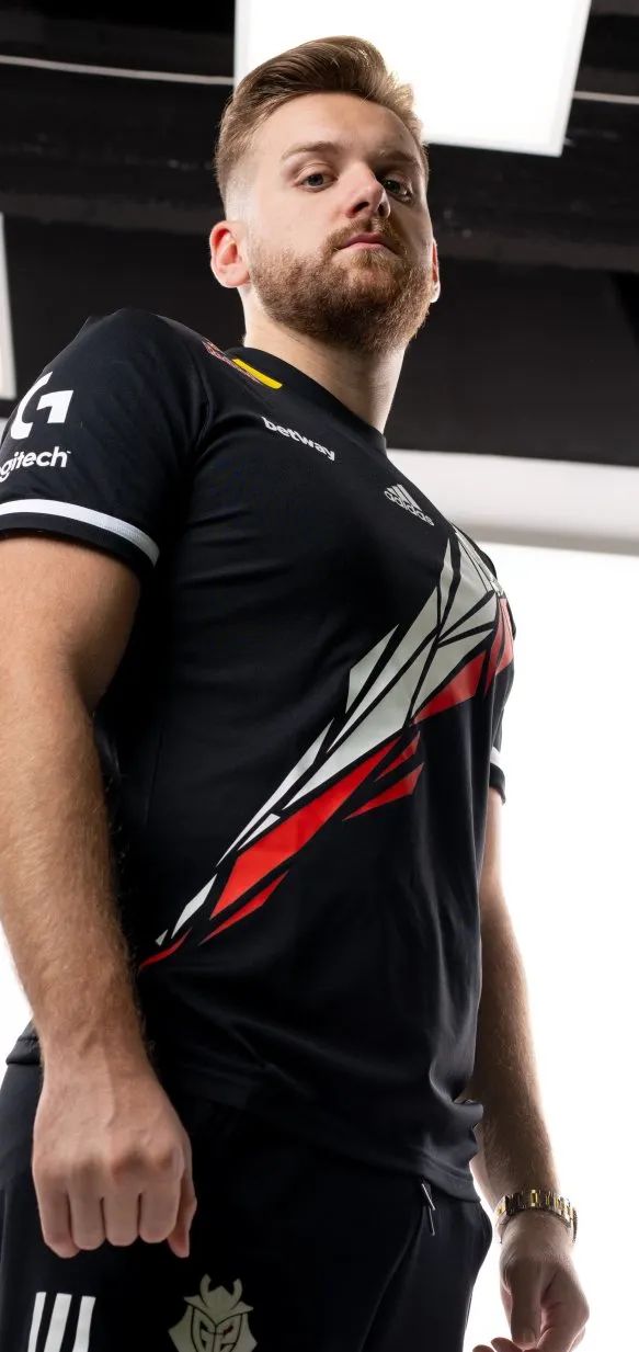 DK监督Acorn：队内最信任的选手是ShowMaker