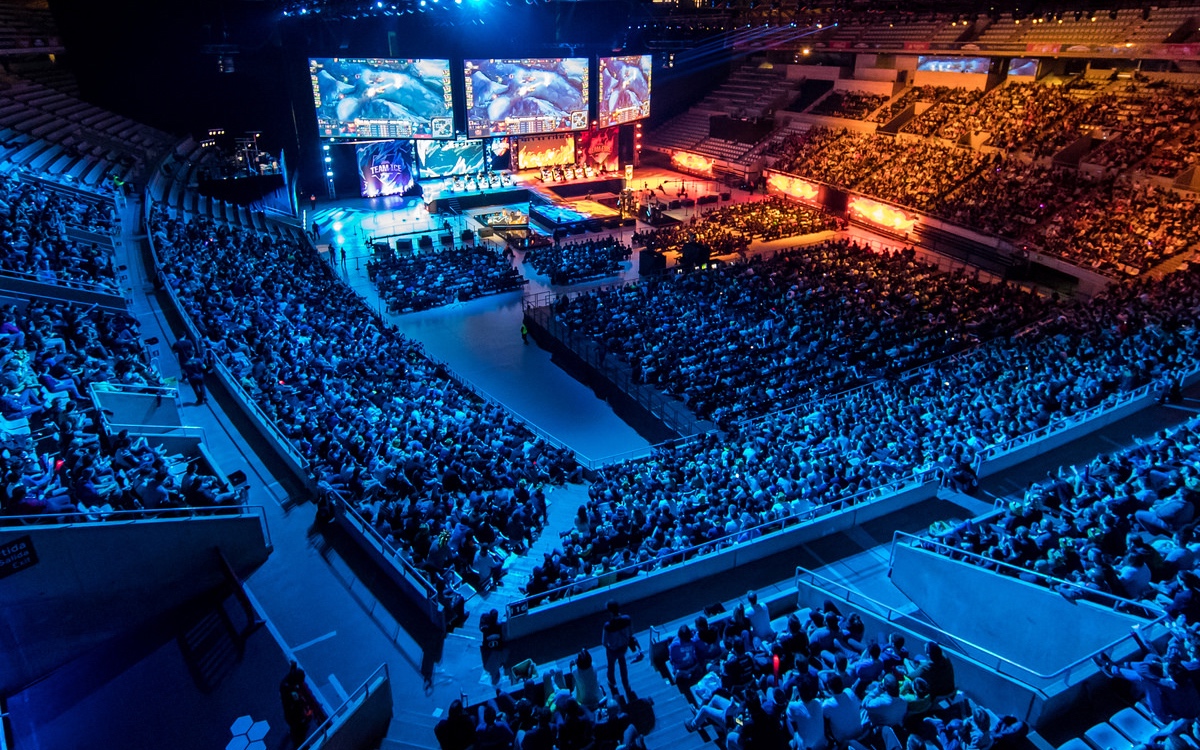 扑克规则是如何防作弊的（扑克规则如何防范作弊行为）