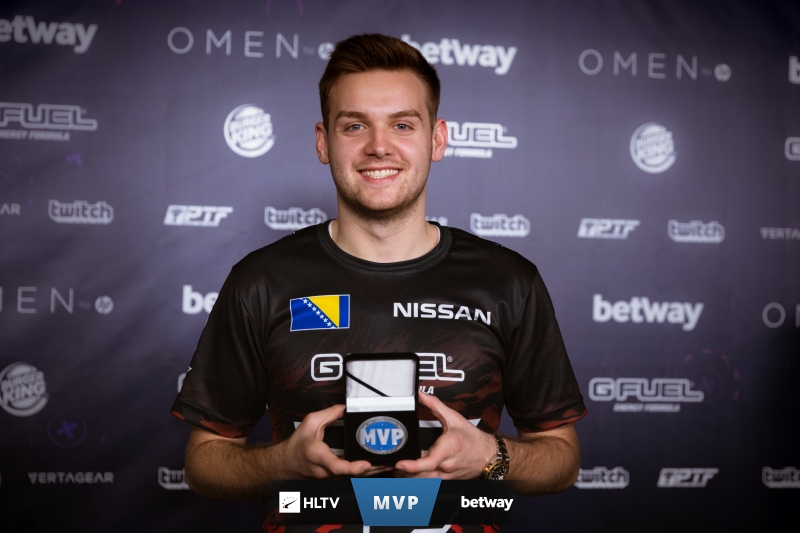 你在构建体系吗？（你正在搭建体系吗？）